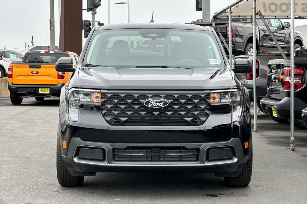 New 2025 Ford Maverick XLT w/ Equipment Group 301A AWD/4WD image 2