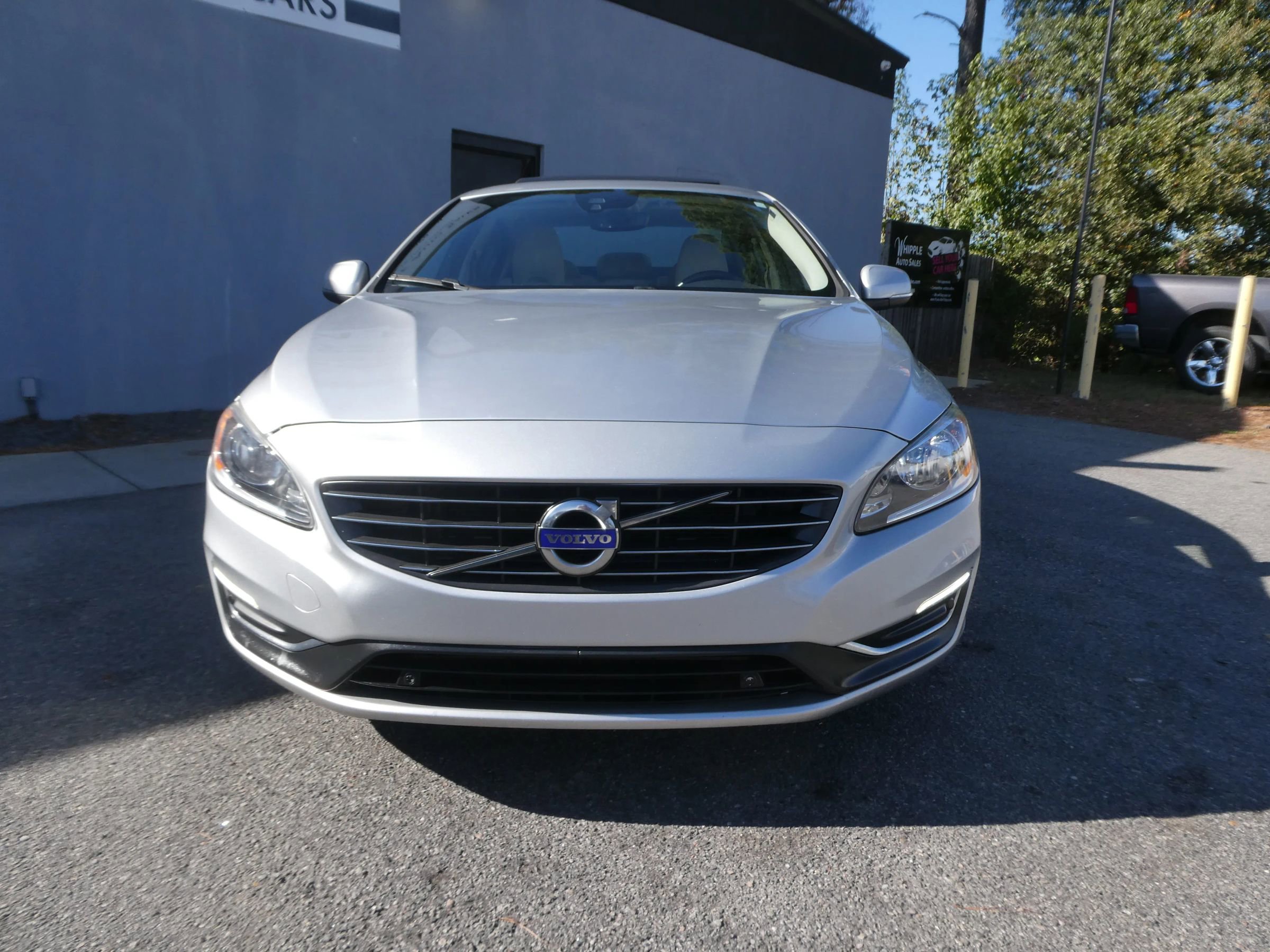 Used 2016 Volvo S60 T5 Premier w/ Convenience Package image 2