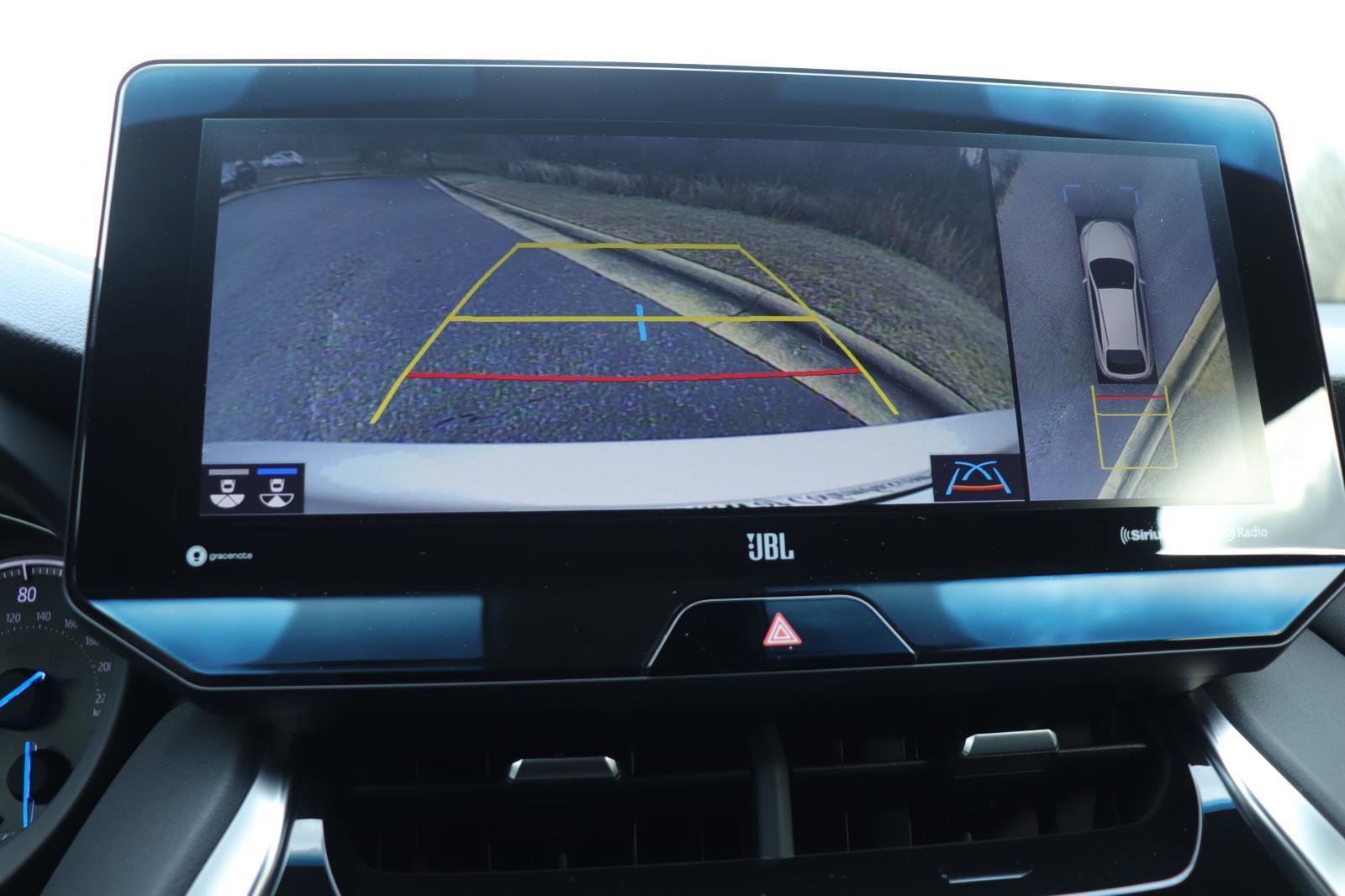 Used 2021 Toyota Venza Limited image 33