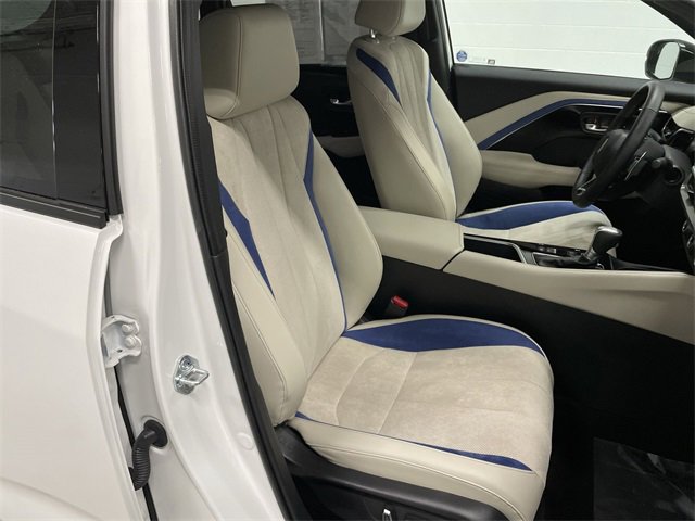 Used 2025 Acura ADX A-Spec image 18