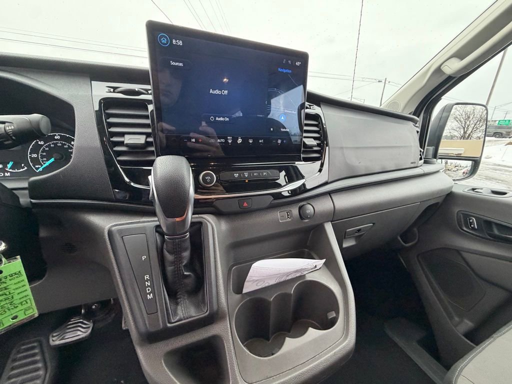 Used 2023 Ford Transit 350 XLT image 15