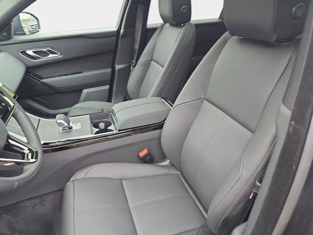 New 2026 Land Rover Range Rover Velar Dynamic SE AWD/4WD image 12