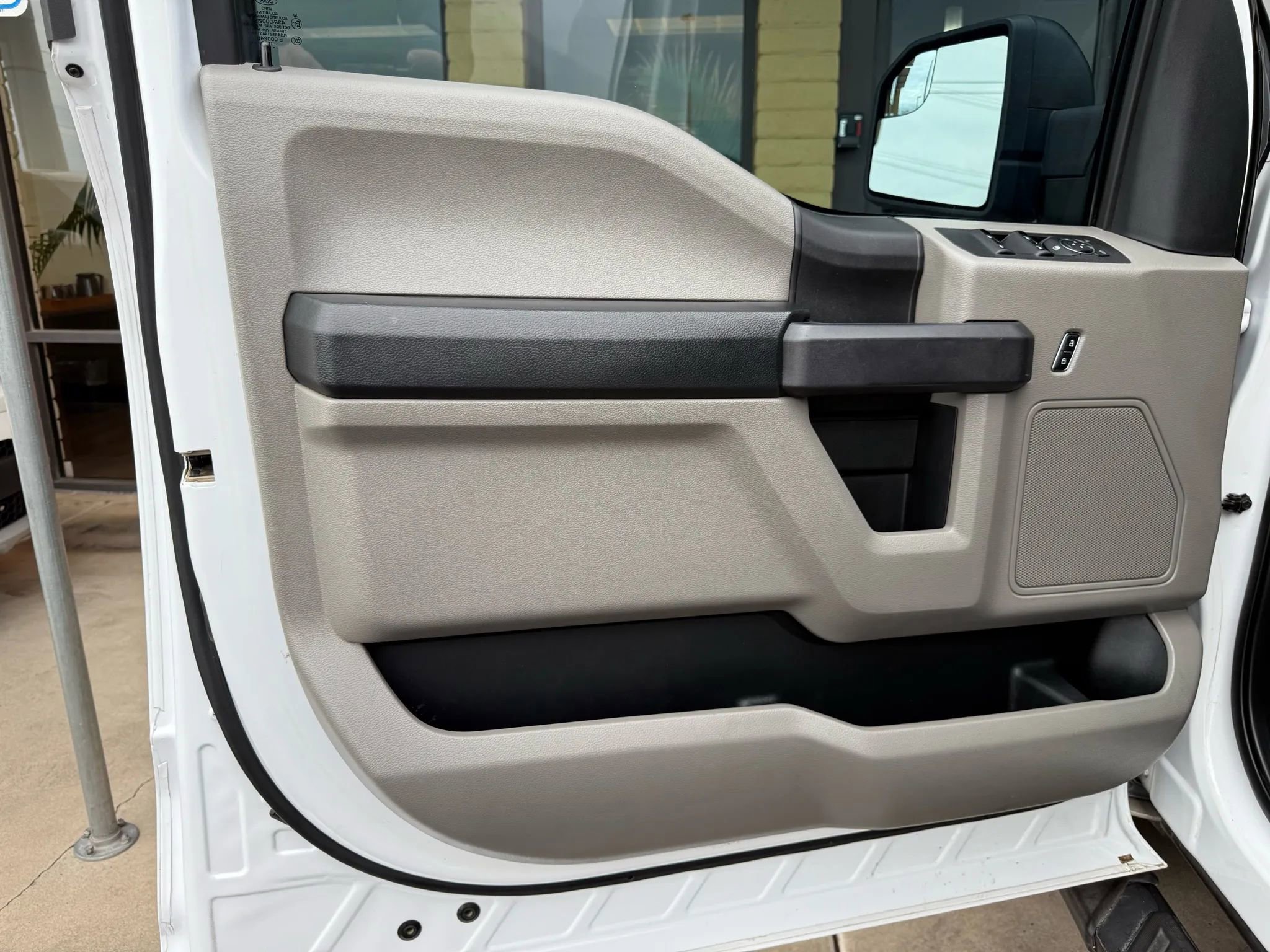 Used 2019 Ford F150 XL w/ Equipment Group 101A Mid image 18