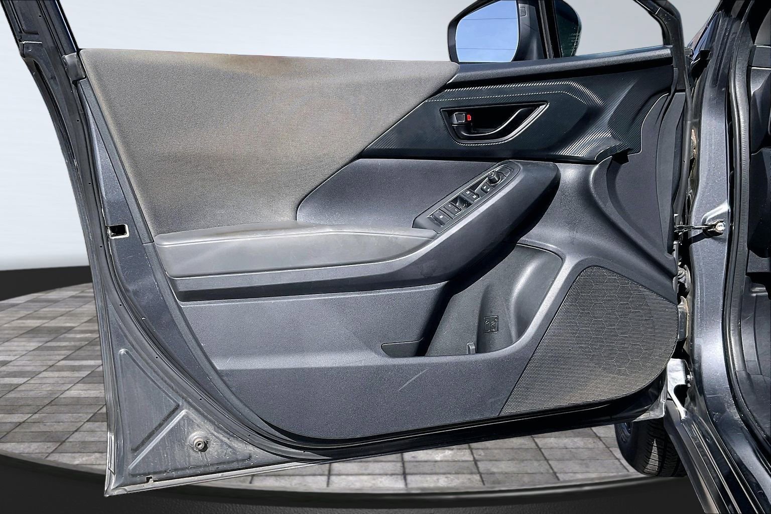 Certified 2024 Subaru Crosstrek 2.0i image 16