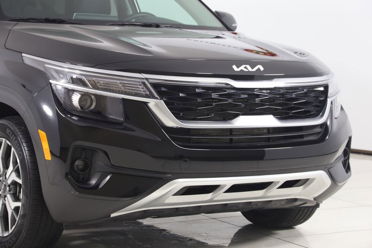 Used 2023 Kia Seltos EX AWD/4WD image 42