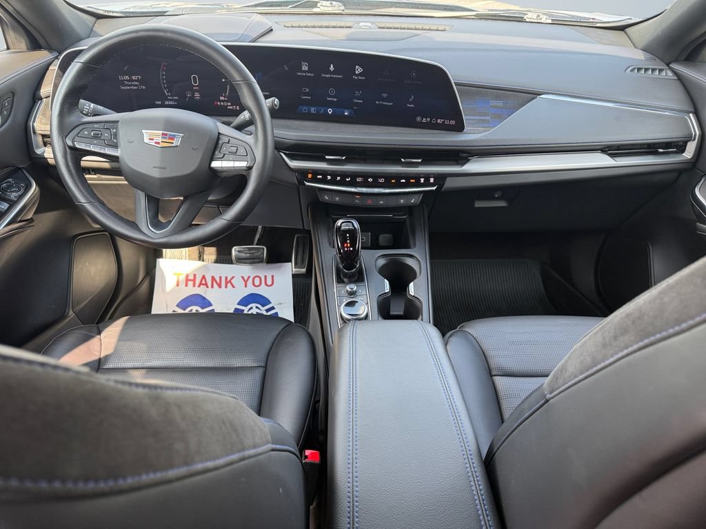 Used 2024 Cadillac XT4 Sport AWD/4WD image 10