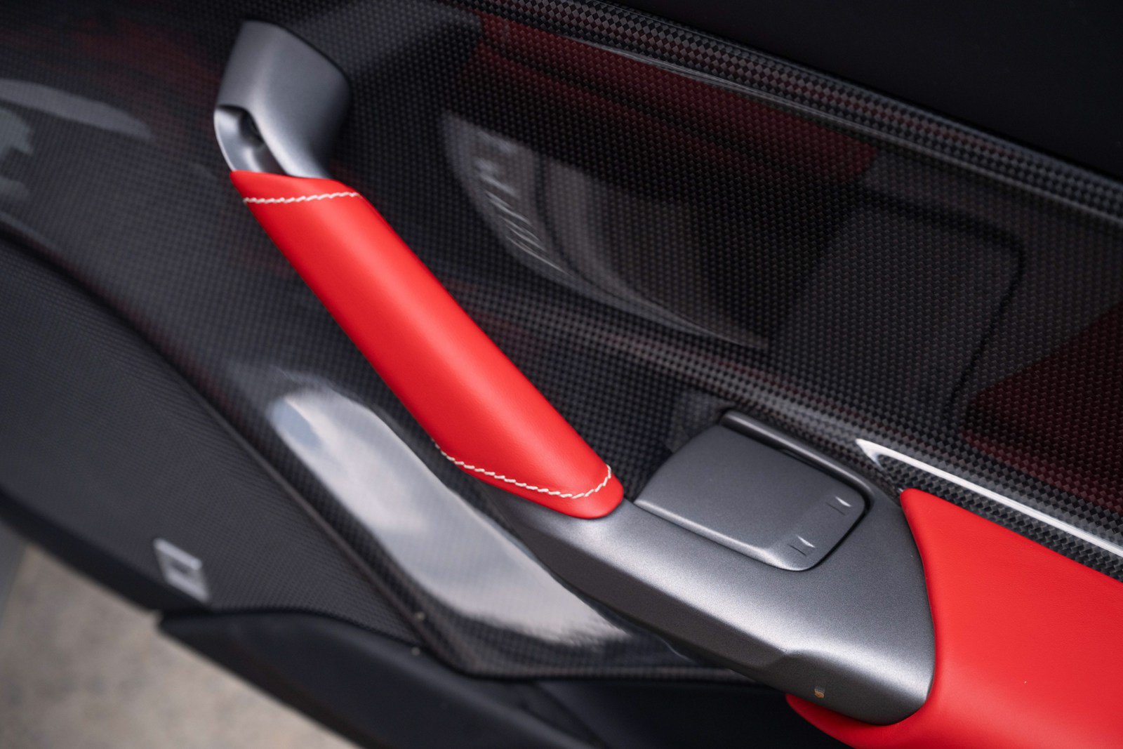 Used 2017 Ferrari 488 Spider RWD image 53