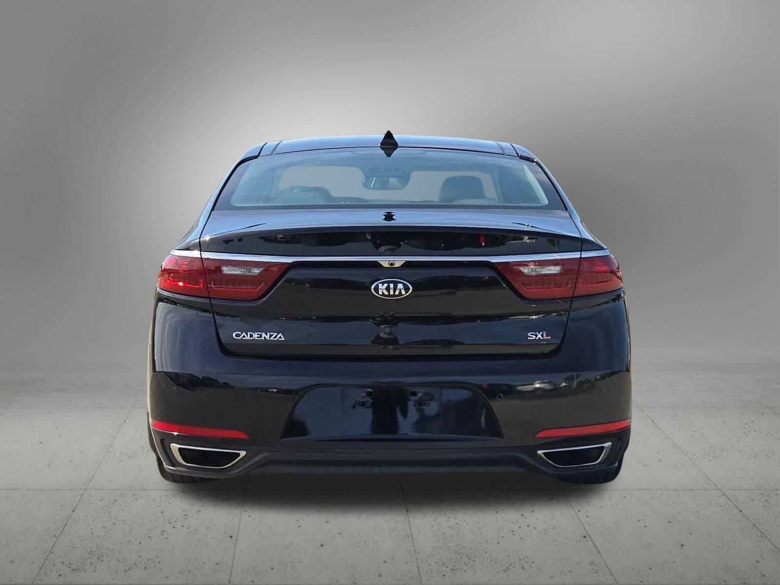 Used 2018 Kia Cadenza Limited FWD image 5