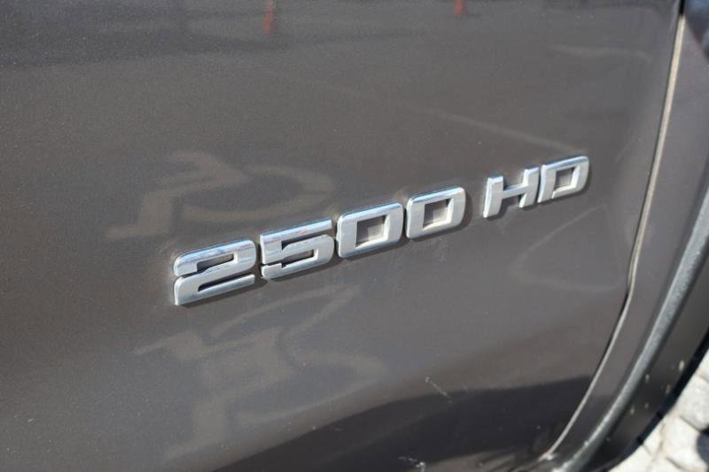 Used 2015 Chevrolet Silverado 2500 W/T w/ WT Convenience Package AWD/4WD image 10