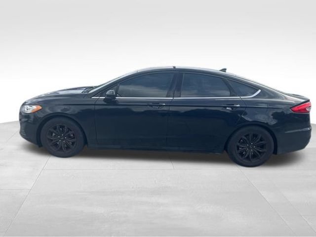 Used 2019 Ford Fusion SE FWD image 8