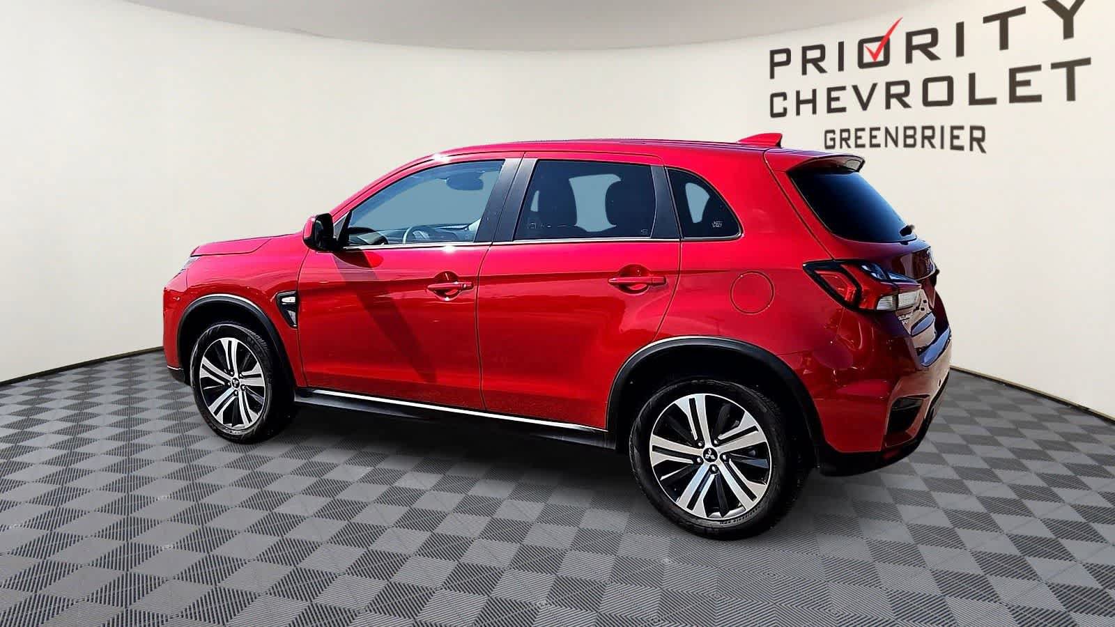 Used 2025 Mitsubishi Outlander Sport AWD image 6