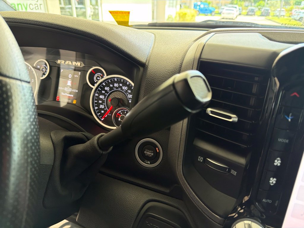 Used 2025 RAM 3500 Tradesman AWD/4WD image 9