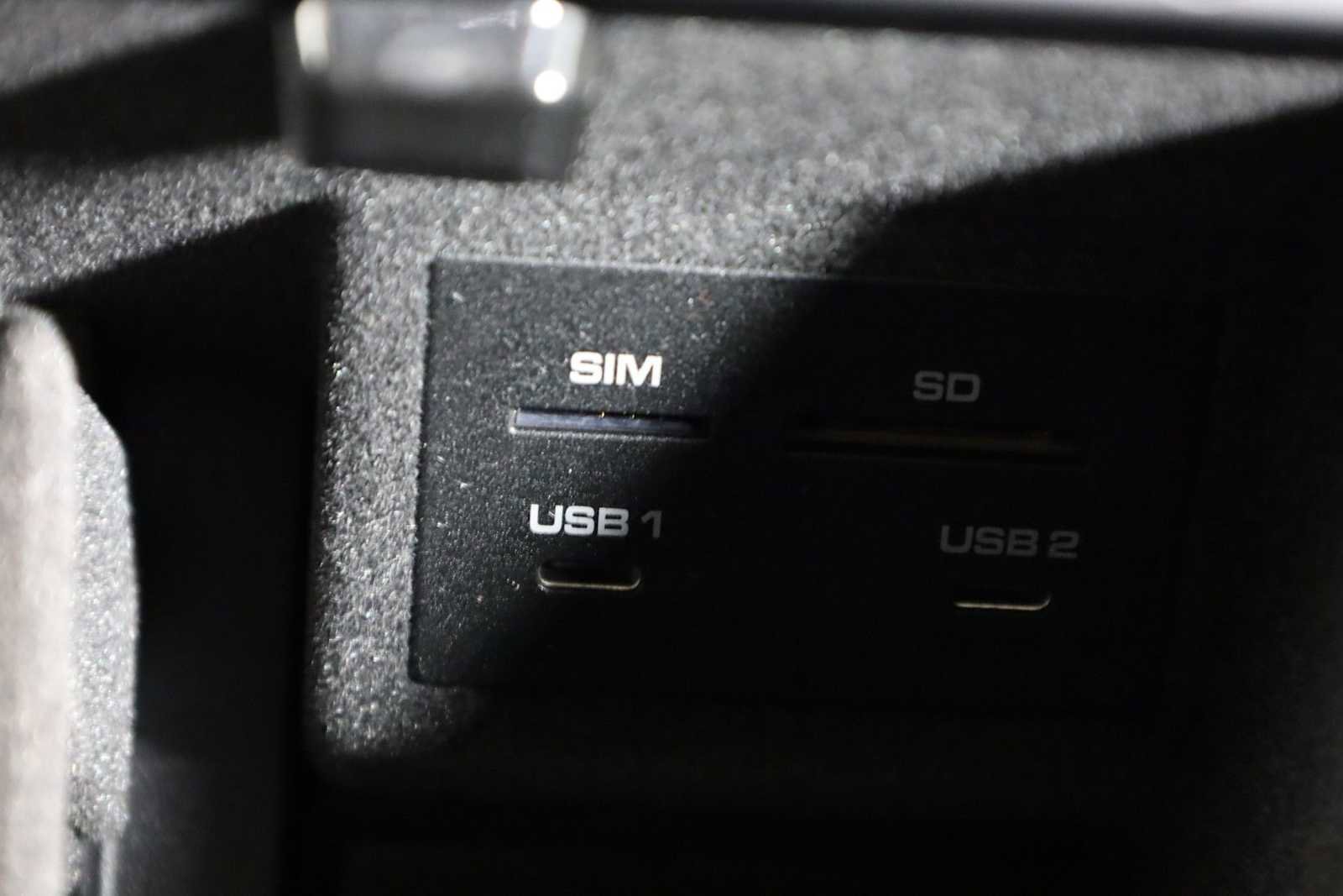 New 2026 Porsche Macan image 36