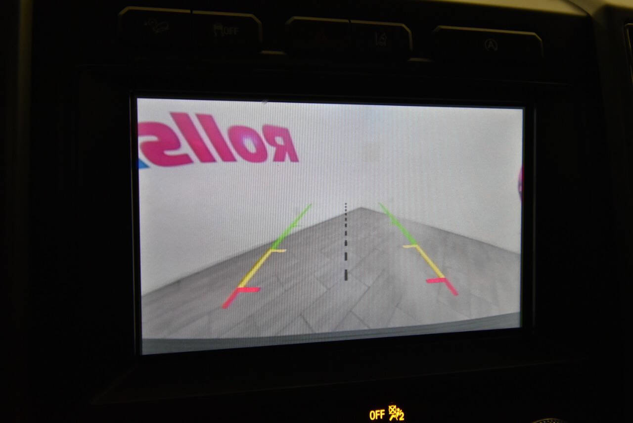 Used 2021 Ford Expedition XLT image 24