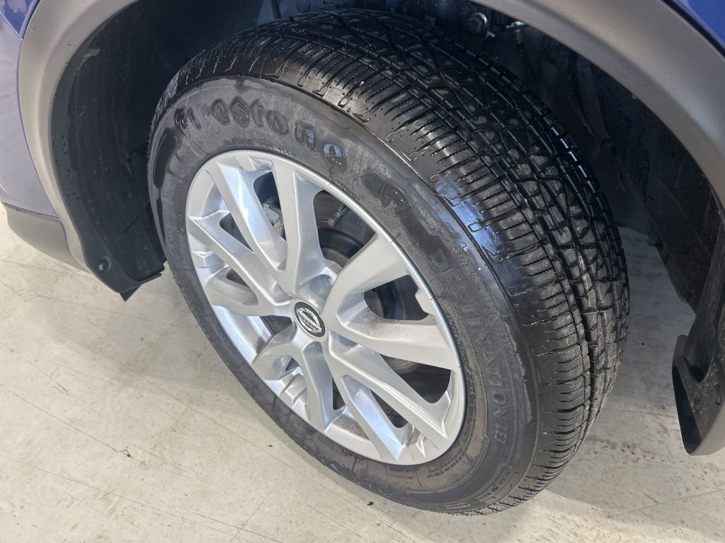 Used 2022 Nissan Rogue Sport S image 29