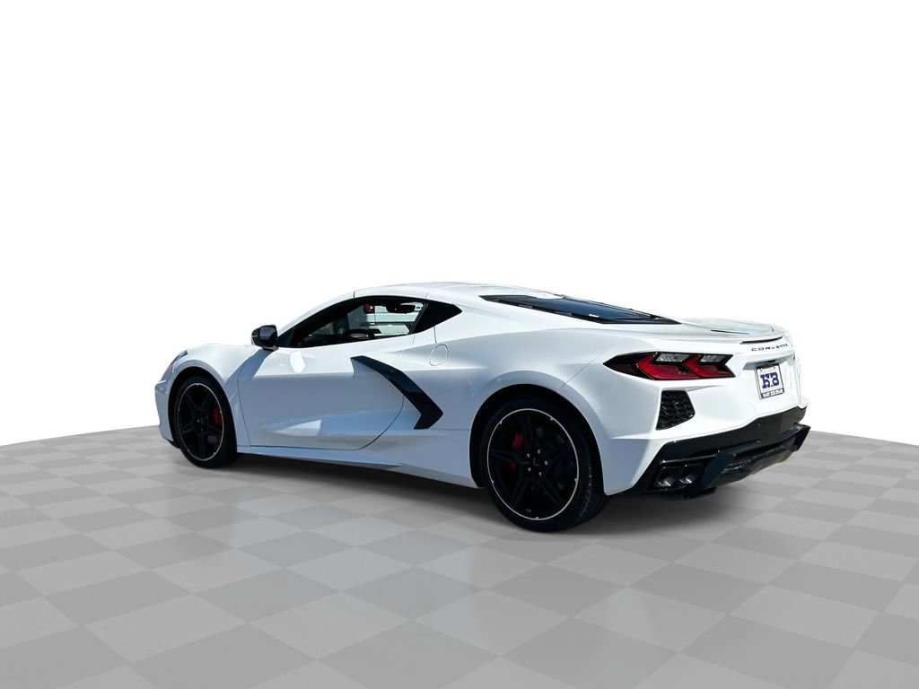 Used 2025 Chevrolet Corvette Stingray Coupe w/ 1LT RWD image 6