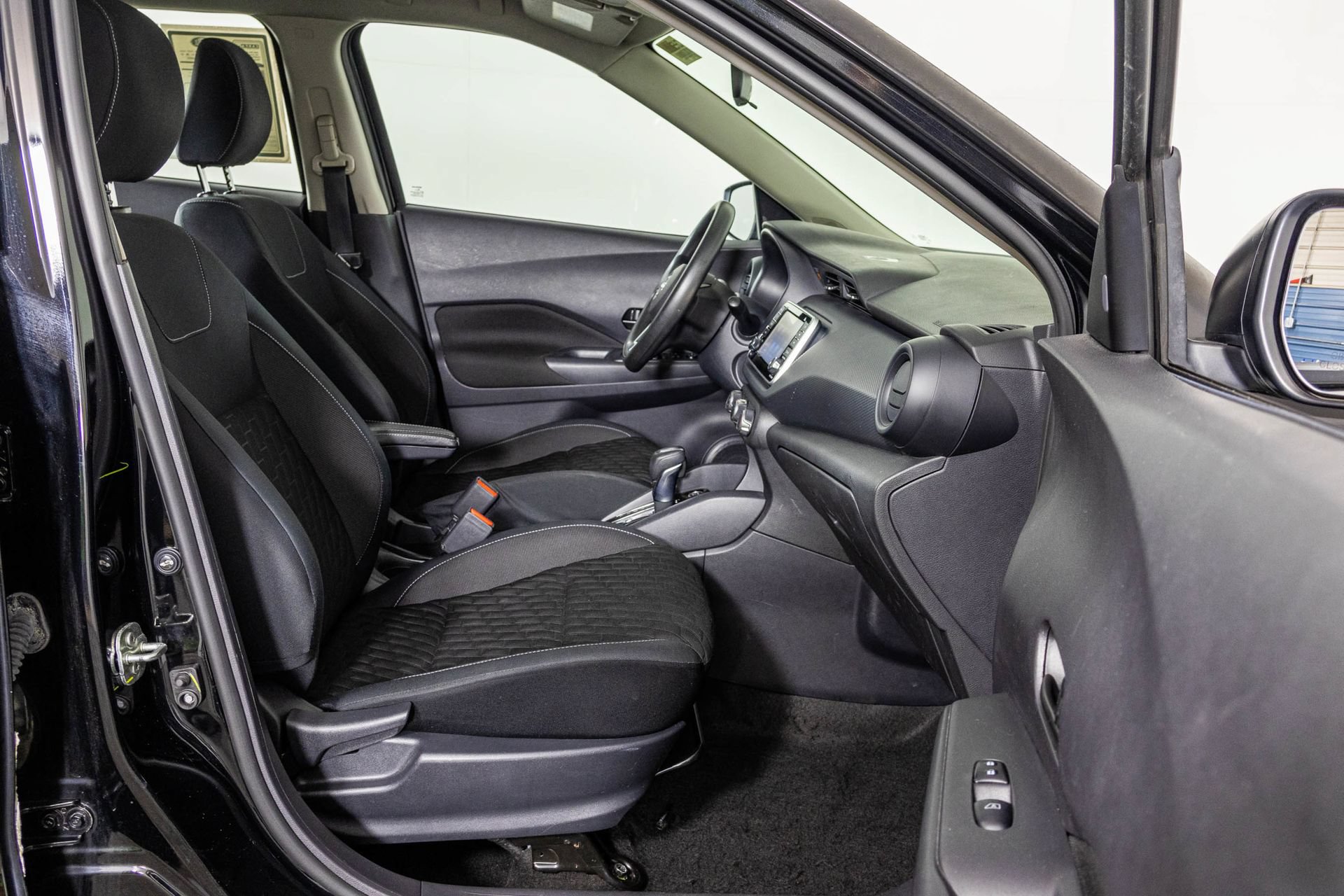Used 2022 Nissan Kicks S FWD image 43
