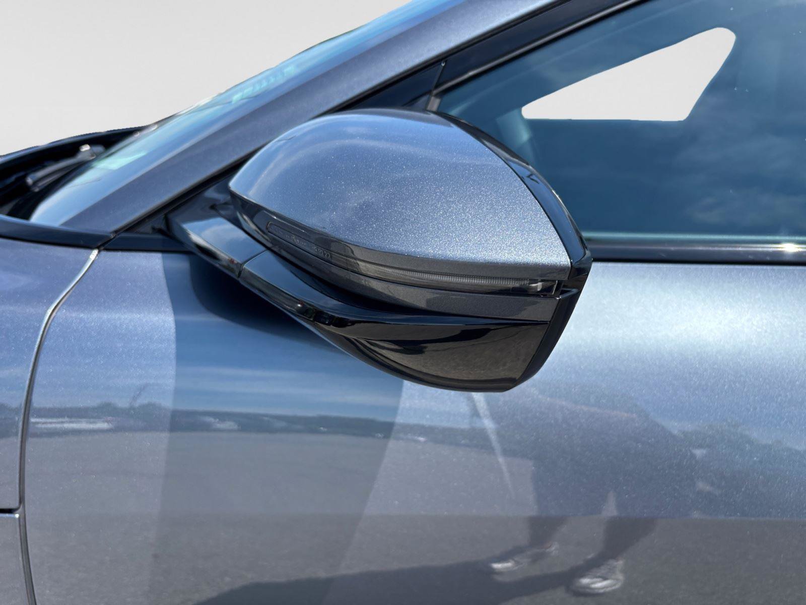 Used 2024 Lucid Air Pure RWD image 51