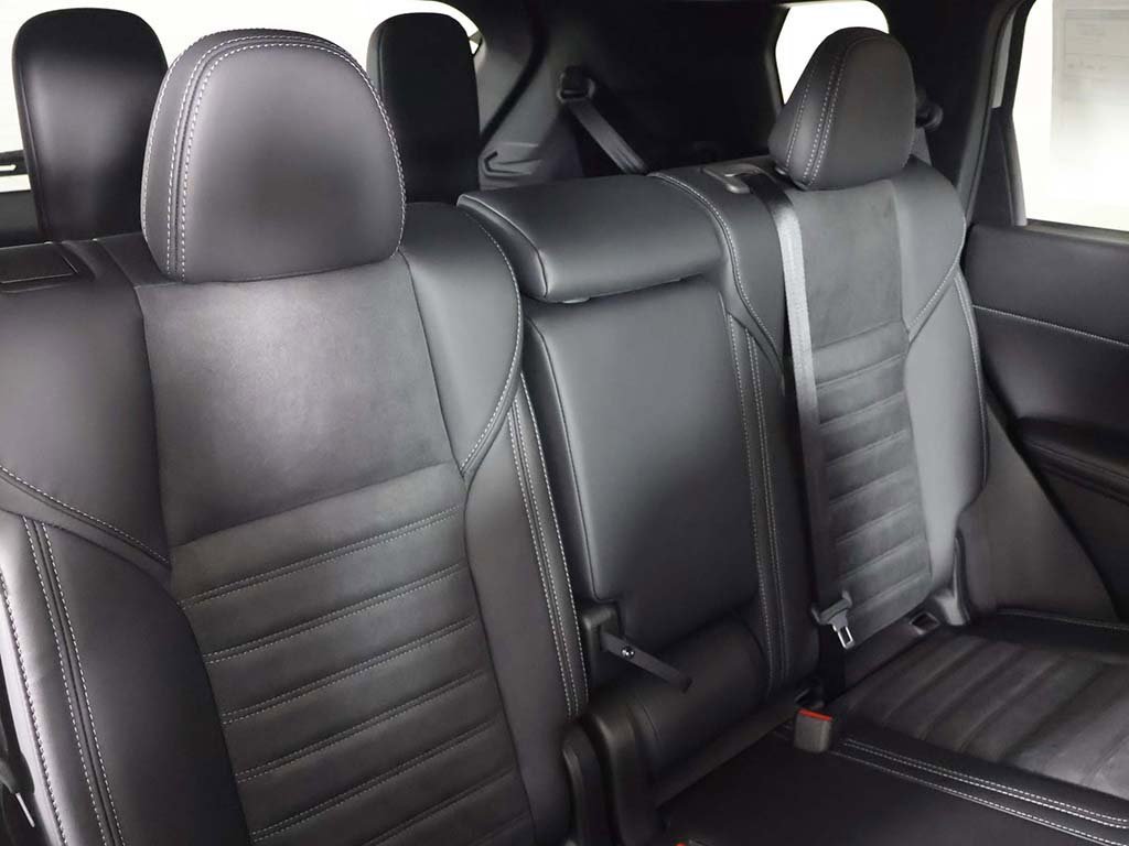 New 2025 Mitsubishi Outlander SE image 39