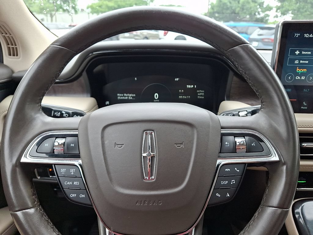 Used 2023 Lincoln Nautilus Reserve AWD/4WD image 22