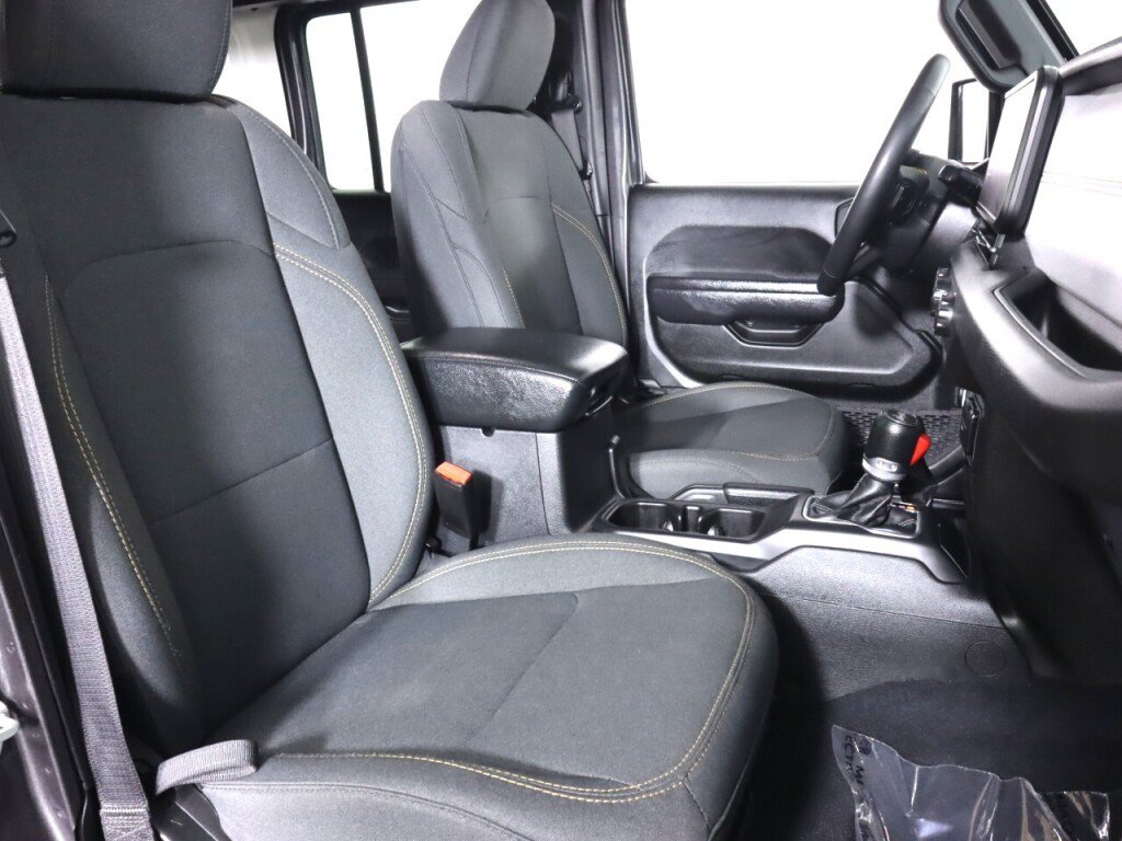 Used 2024 Jeep Wrangler Unlimited w/ Convenience Group AWD/4WD image 45