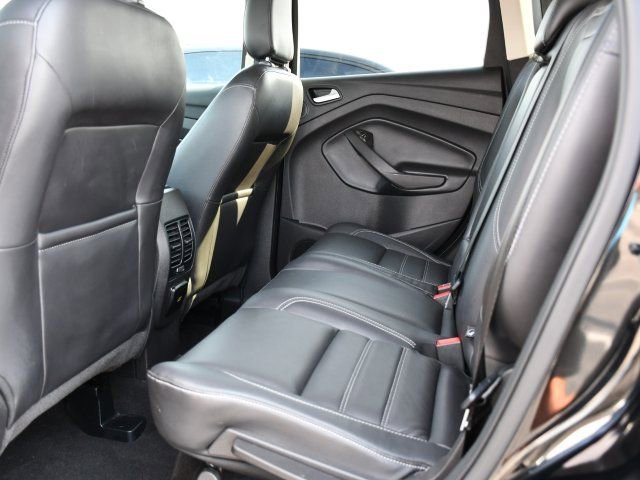 Used 2018 Ford Escape Titanium image 14