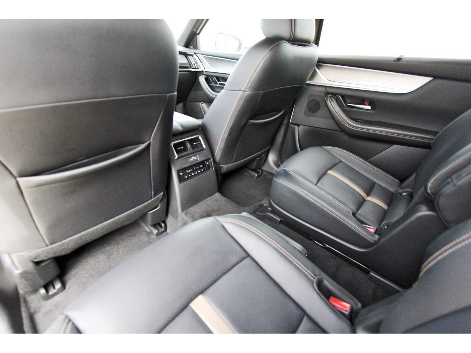 Used 2025 MAZDA CX-90 3.3 Turbo S w/ Premium Package AWD/4WD image 33