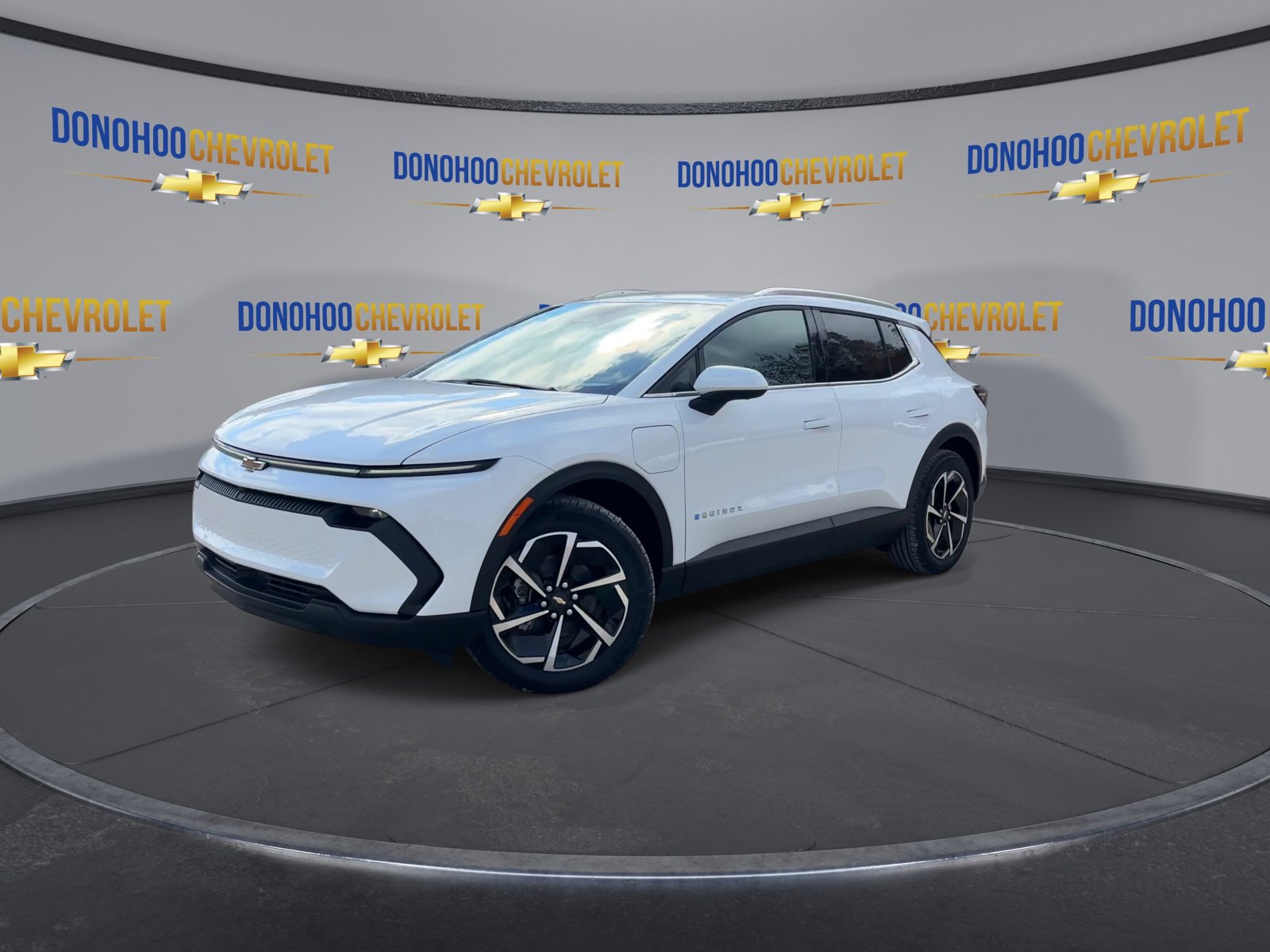 New 2026 Chevrolet Equinox EV LT image 7