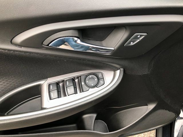 Used 2023 Chevrolet Malibu LT image 12