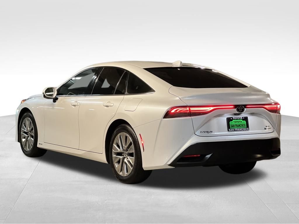 Certified 2024 Toyota Mirai XLE image 3