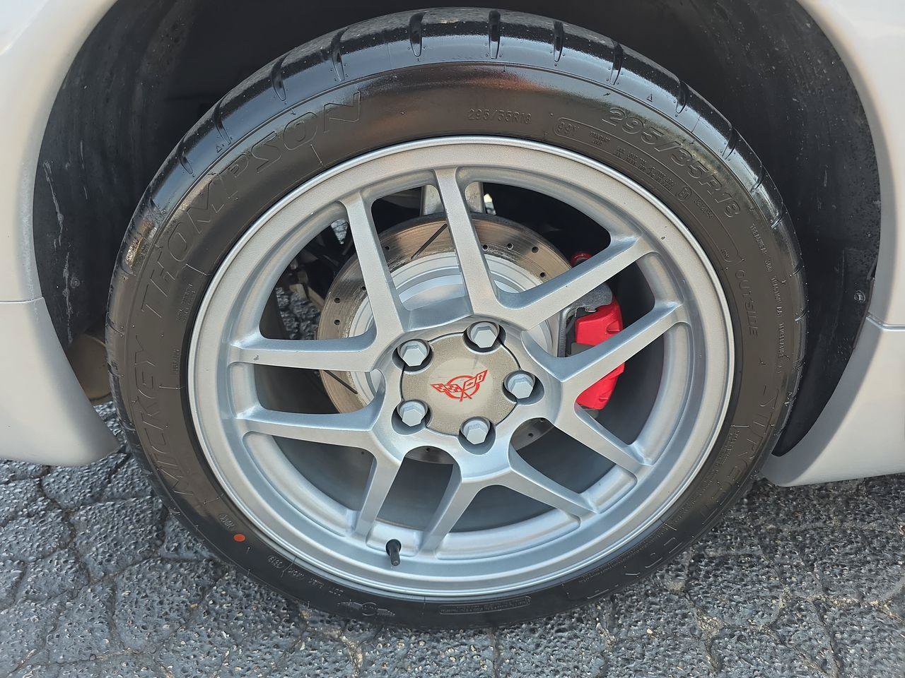 Used 2001 Chevrolet Corvette Z06 RWD image 17