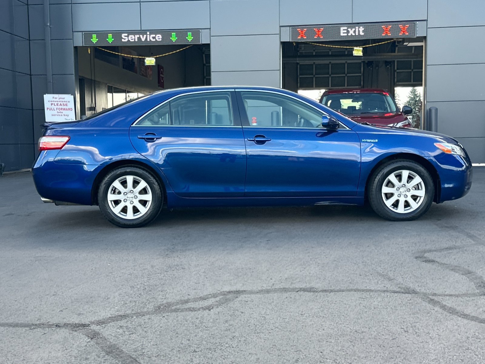Used 2009 Toyota Camry Hybrid FWD image 3