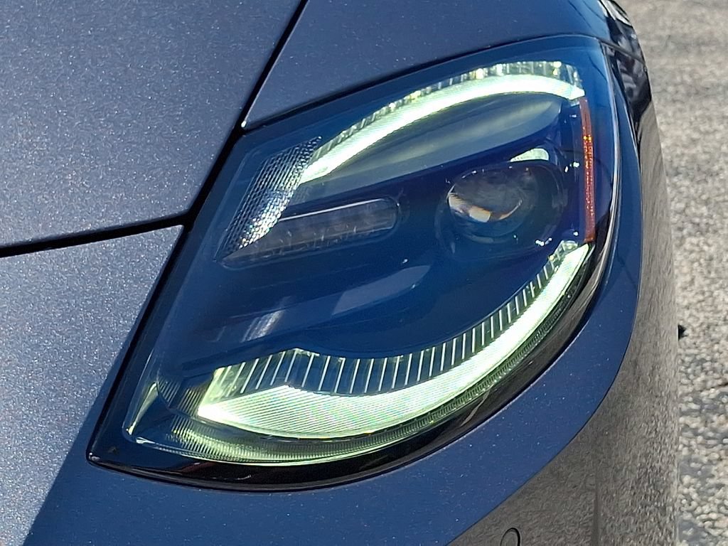 Certified 2025 Nissan Z Performance w/ Floor Mat Package RWD image 10