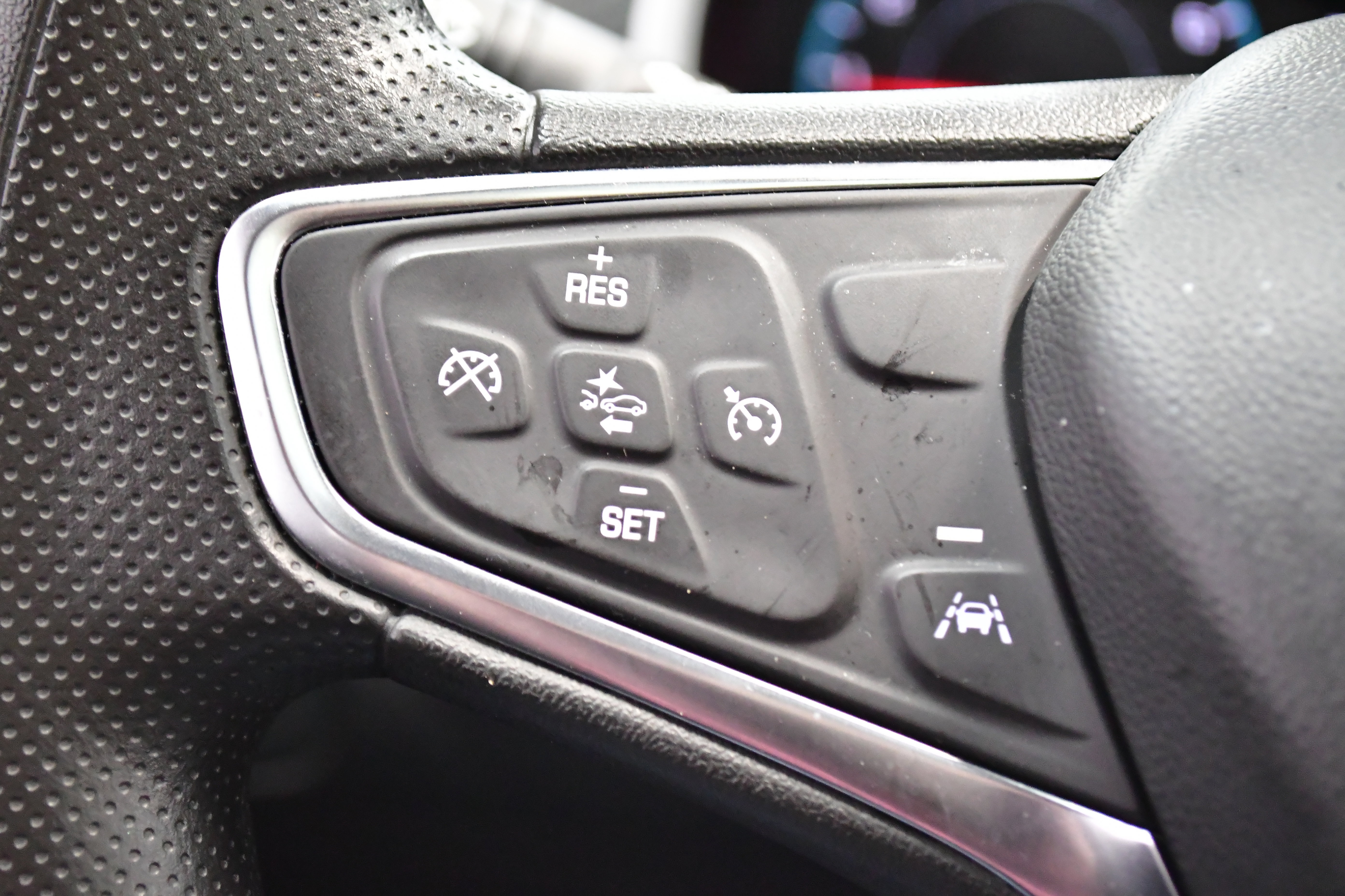 Used 2024 Chevrolet Malibu LT image 23