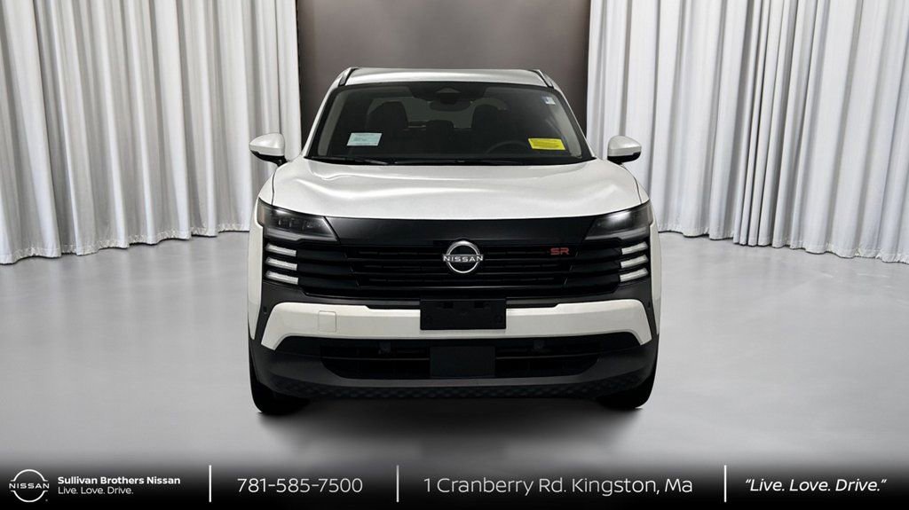 New 2026 Nissan Kicks SR w/ Cold Weather Package image 2