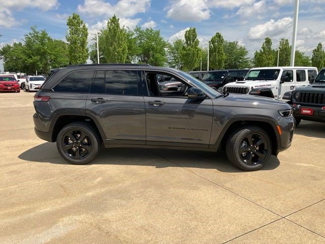 New 2026 Jeep Grand Cherokee Limited AWD/4WD image 5