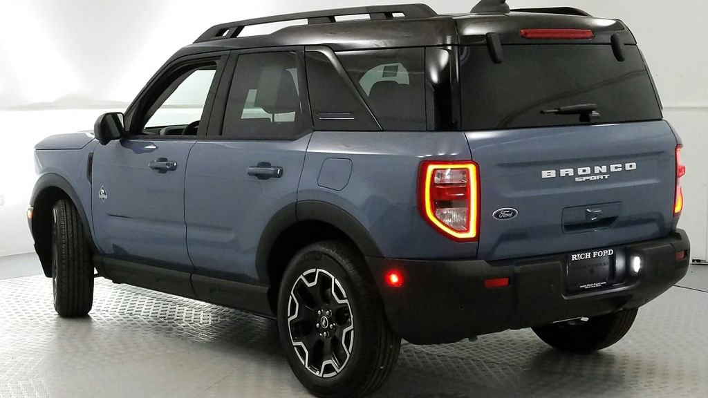 New 2025 Ford Bronco Sport Outer Banks w/ Outer Banks Tech Package+ image 5