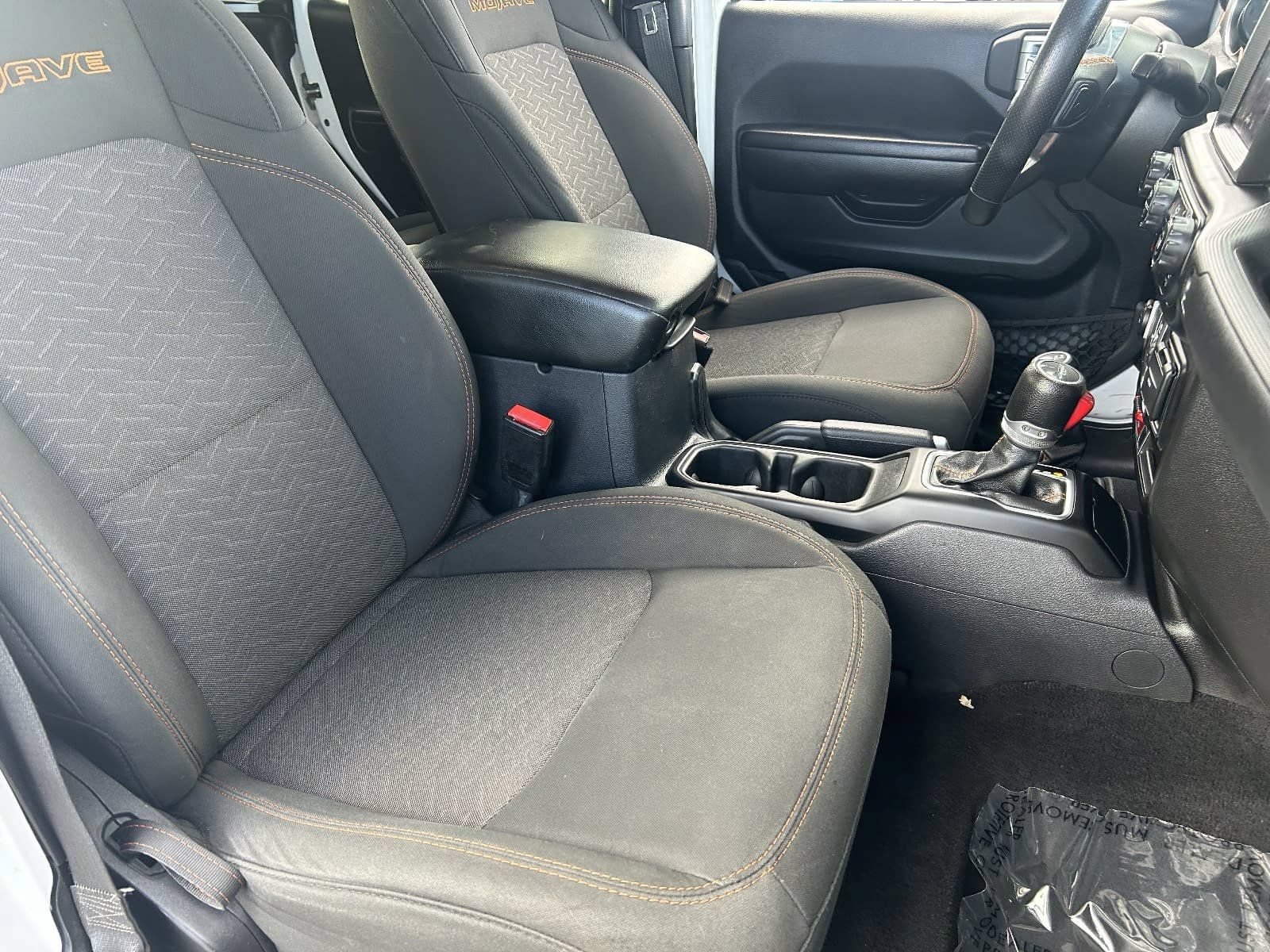 Used 2021 Jeep Gladiator Mojave AWD/4WD image 14