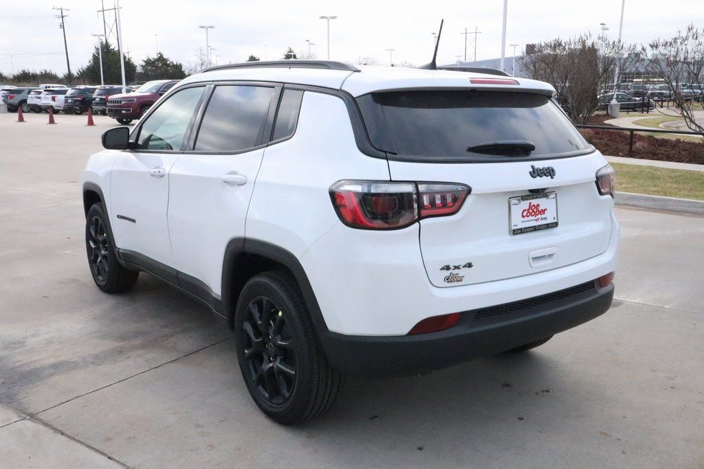 New 2026 Jeep Compass Latitude image 22