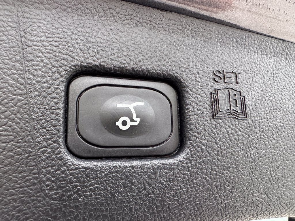 Used 2023 Ford Edge SEL w/ Convenience Package AWD/4WD image 35