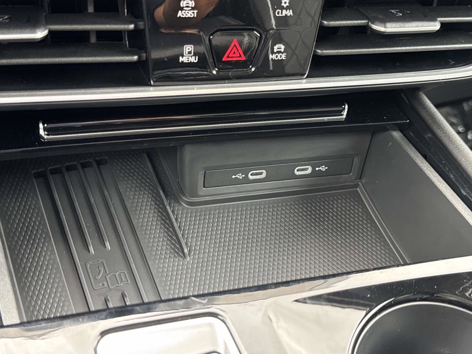 New 2026 Volkswagen Atlas SEL Premium R-Line image 27