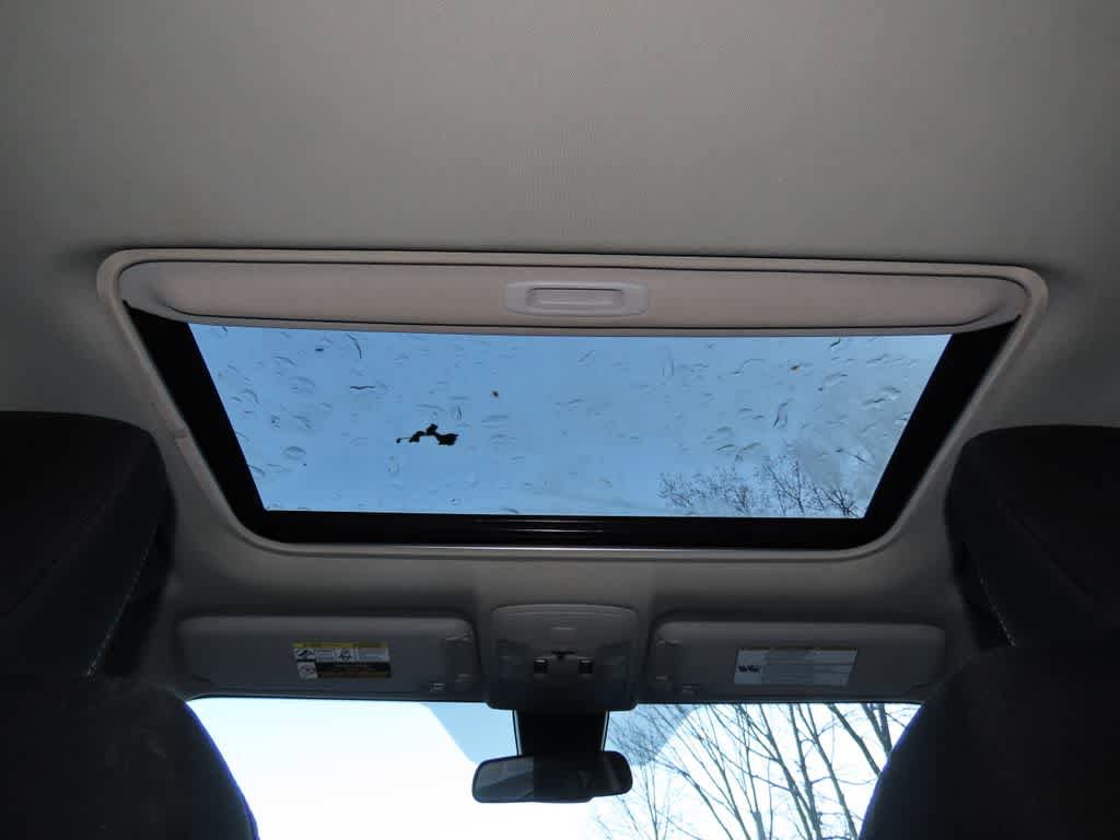 Used 2018 Toyota RAV4 XLE image 24
