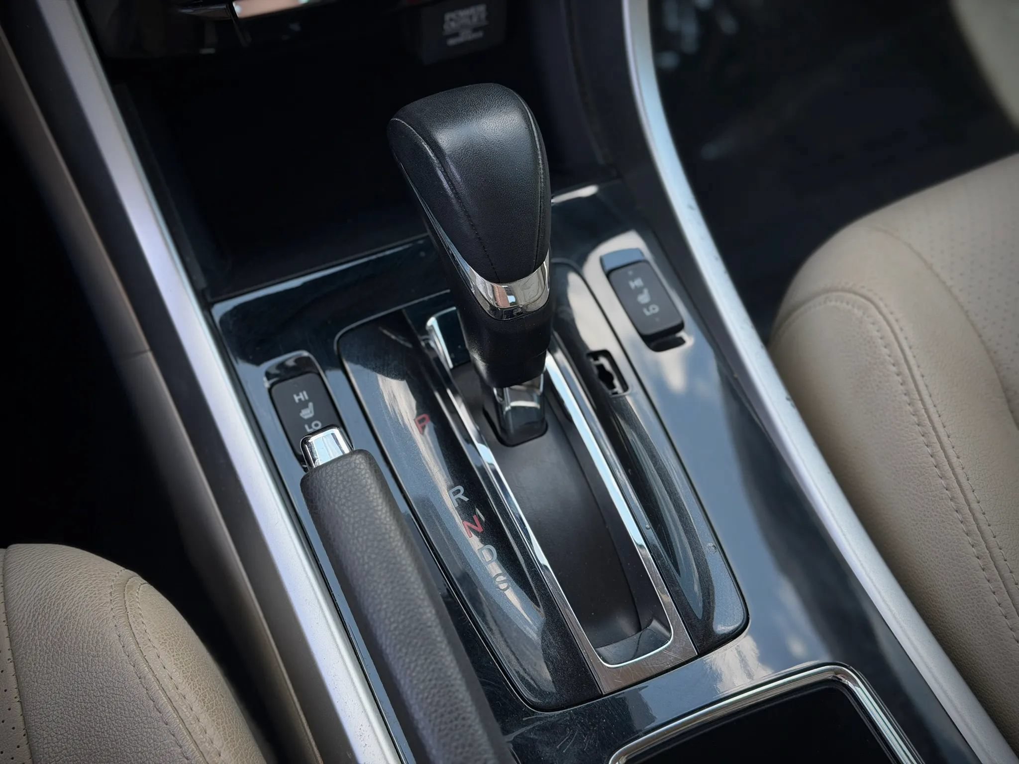 Used 2017 Honda Accord EX-L image 17
