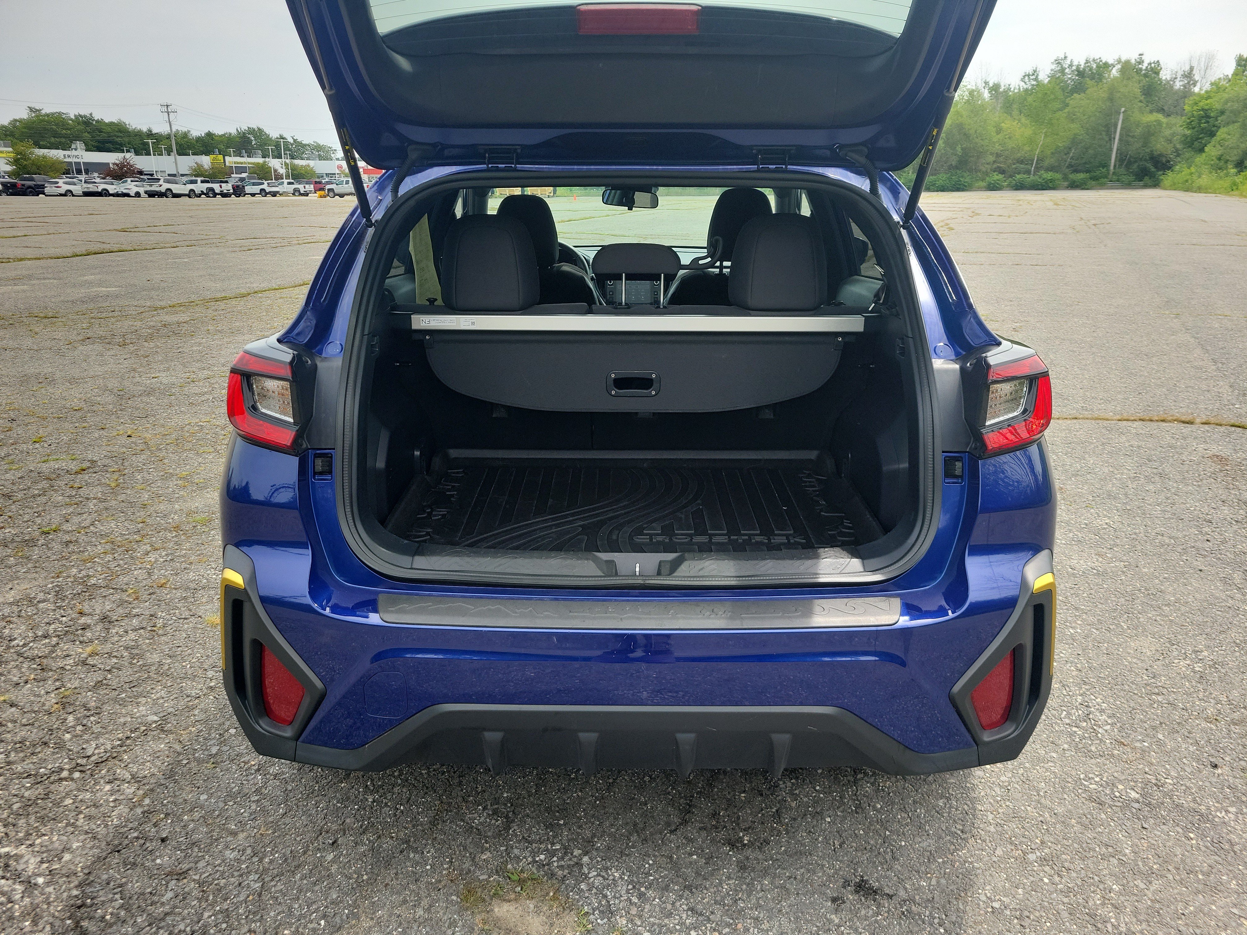 Used 2024 Subaru Crosstrek 2.5i Sport AWD/4WD image 17
