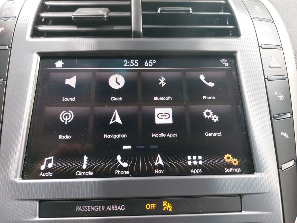 Used 2017 Lincoln MKZ Reserve w/ Technology Package FWD image 23