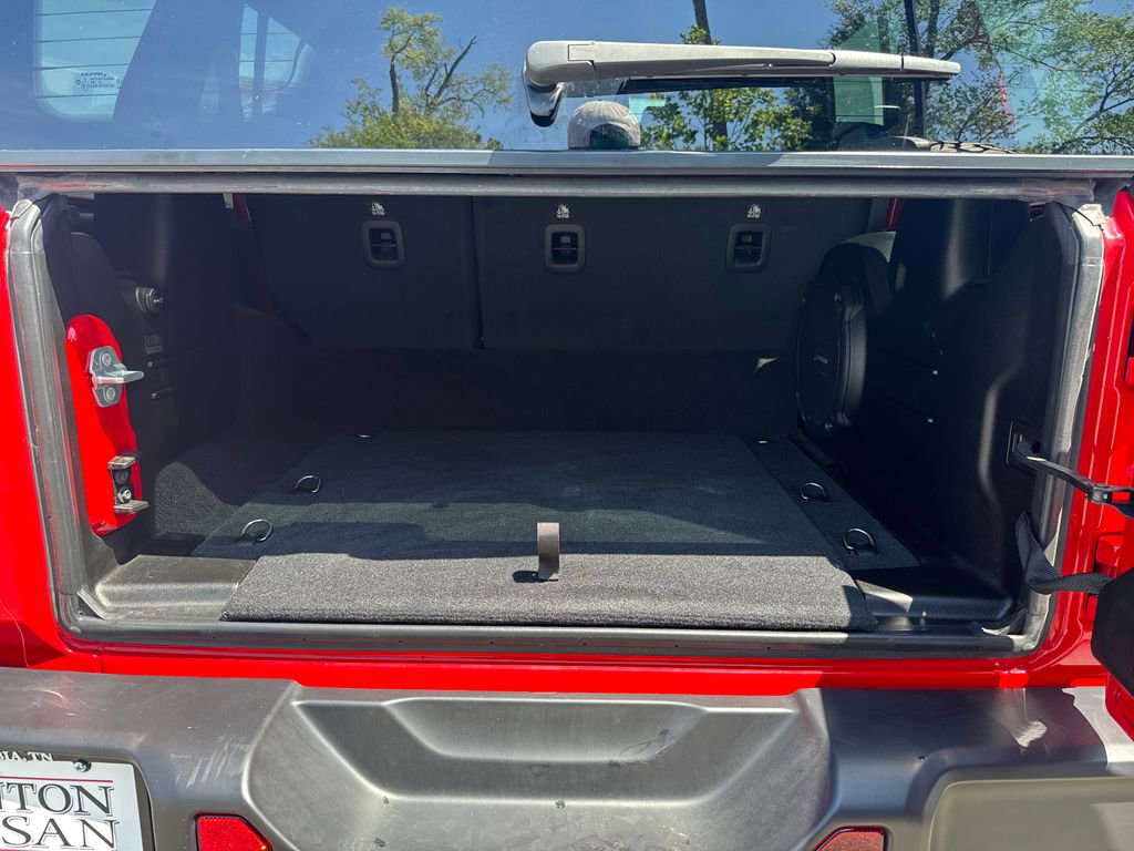 Used 2023 Jeep Wrangler Unlimited Rubicon 4xe image 23