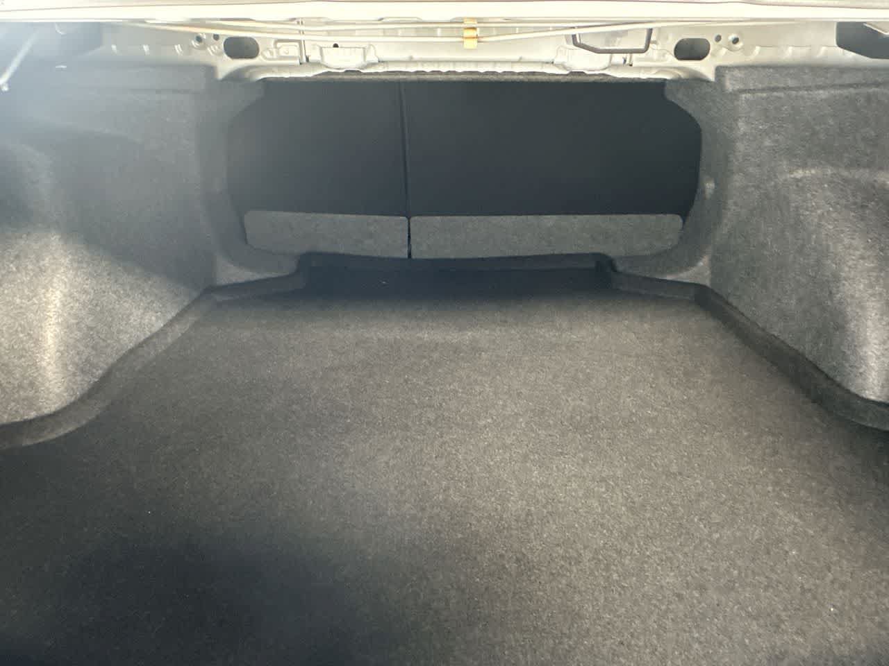 Used 2026 Toyota Corolla SE FWD image 25