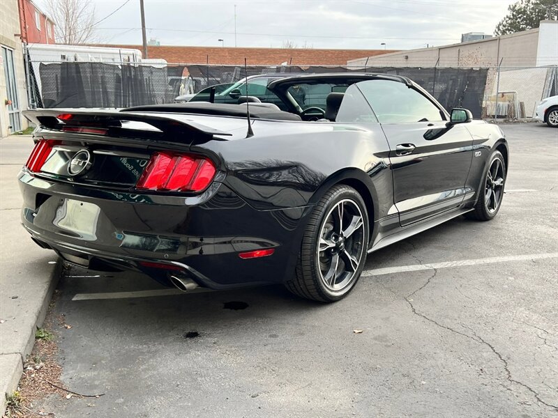 Used 2016 Ford Mustang GT Premium w/ Equipment Group 401A RWD image 10