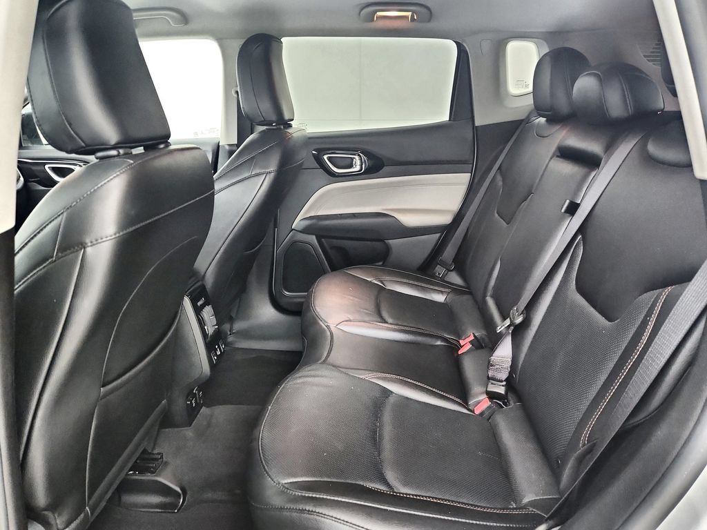 Used 2022 Jeep Compass Limited w/ Elite Group AWD/4WD image 35