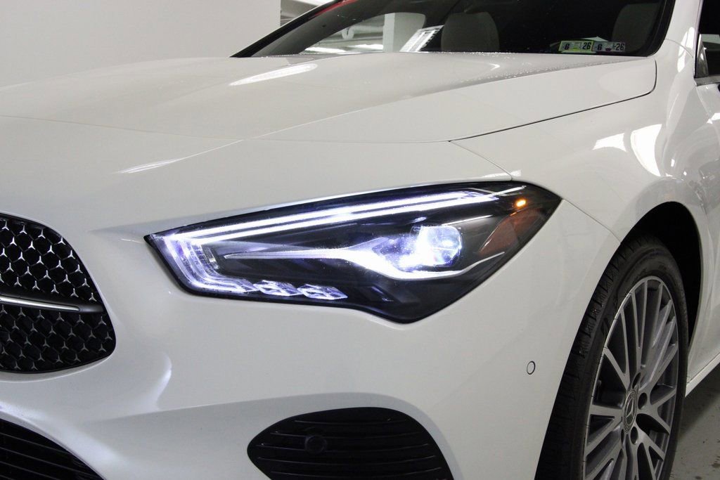 Certified 2025 Mercedes-Benz CLA 250 4MATIC image 9